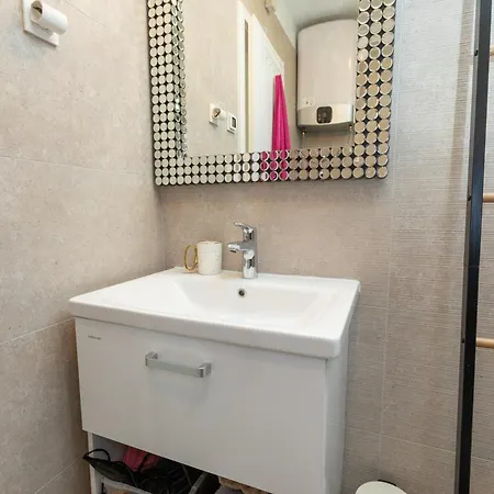 Apartamento Teny Apartment With Balcony And Private Parking *